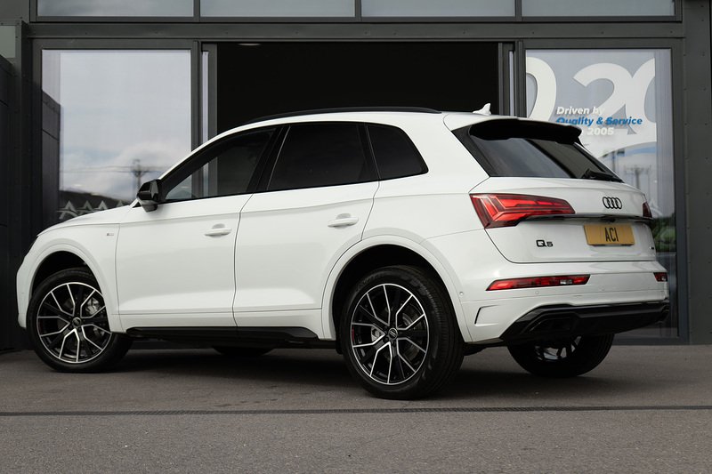 Audi Q5 TDI Black Edition - U5432