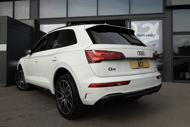 Audi Q5 TDI Black Edition - U5432