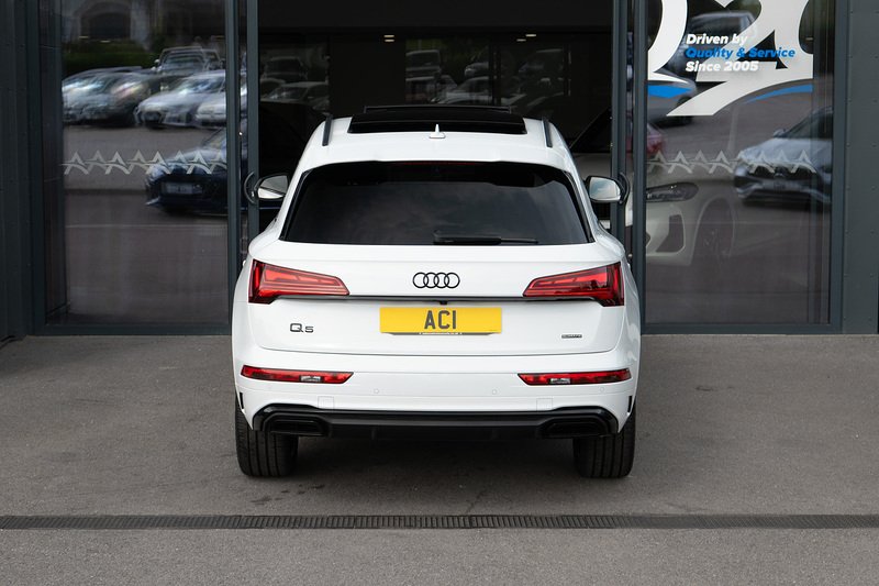 Audi Q5 TDI Black Edition - U5432