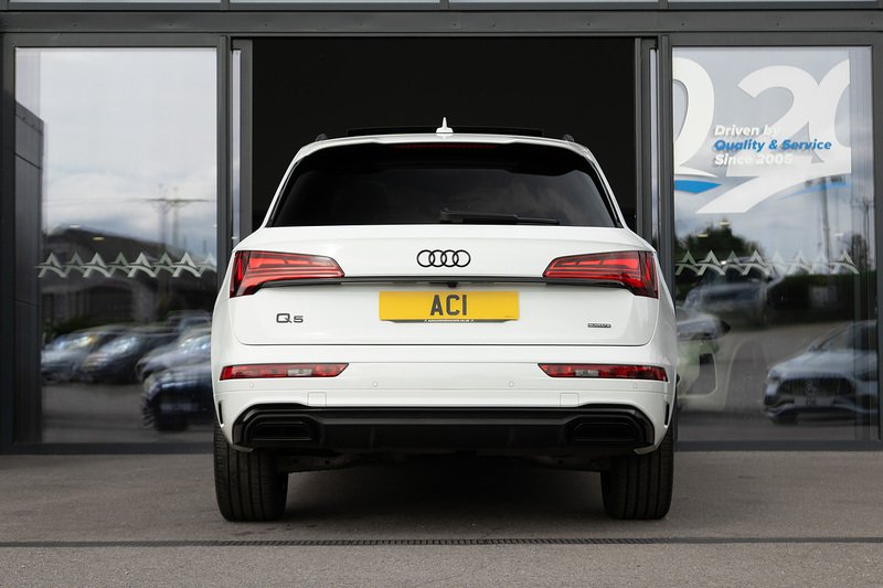 Audi Q5 TDI Black Edition - U5432