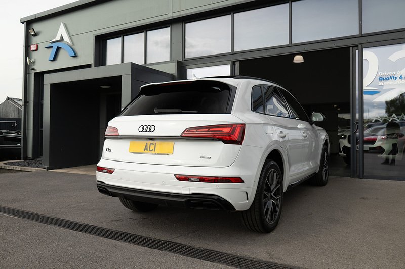 Audi Q5 TDI Black Edition - U5432