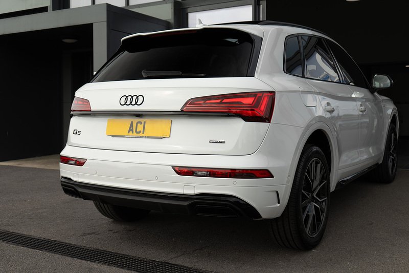 Audi Q5 TDI Black Edition - U5432