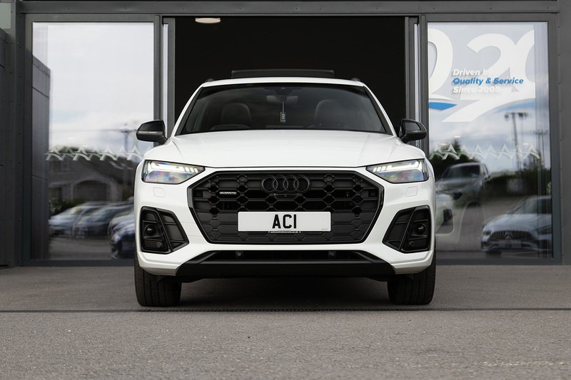 Audi Q5 TDI Black Edition - U5432
