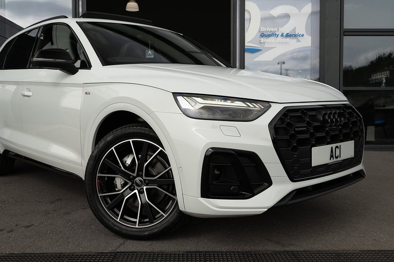 Audi Q5 TDI Black Edition - U5432