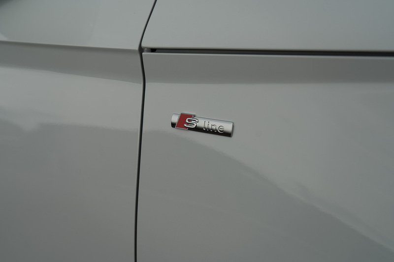 Audi Q5 TDI Black Edition - U5432