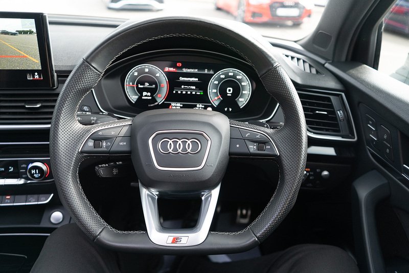 Audi Q5 TDI Black Edition - U5432