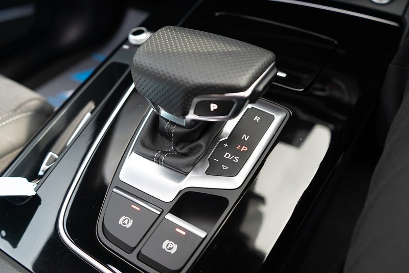 Audi Q5 TDI Black Edition - U5432
