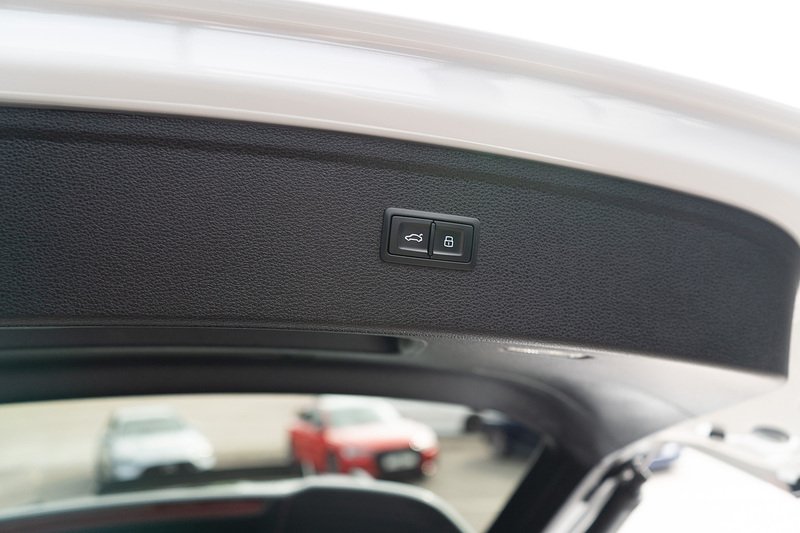 Audi Q5 TDI Black Edition - U5432