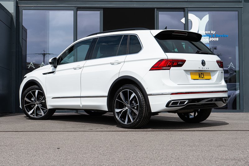 Volkswagen Tiguan TDI R-Line - U5436
