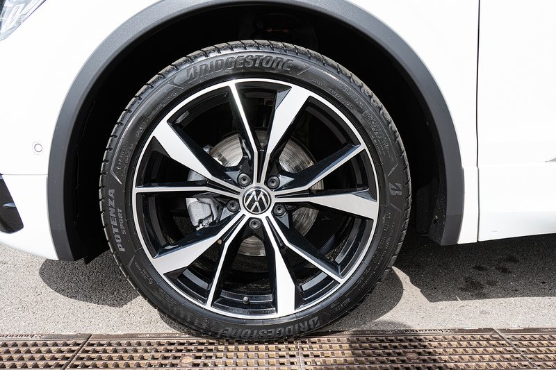 Volkswagen Tiguan TDI R-Line - U5436