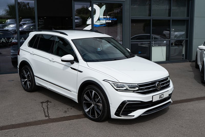 Volkswagen Tiguan TDI R-Line - U5436