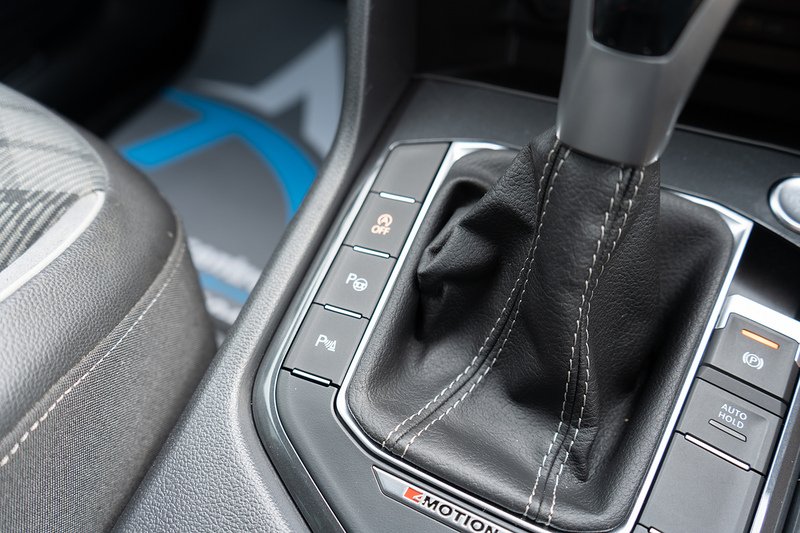 Volkswagen Tiguan TDI R-Line - U5436