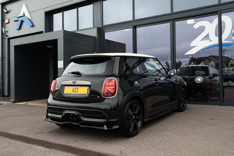 MINI Hatch Cooper S Resolute Edition - U5437