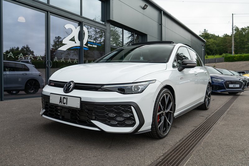 Volkswagen Golf TSI GTI - U5447
