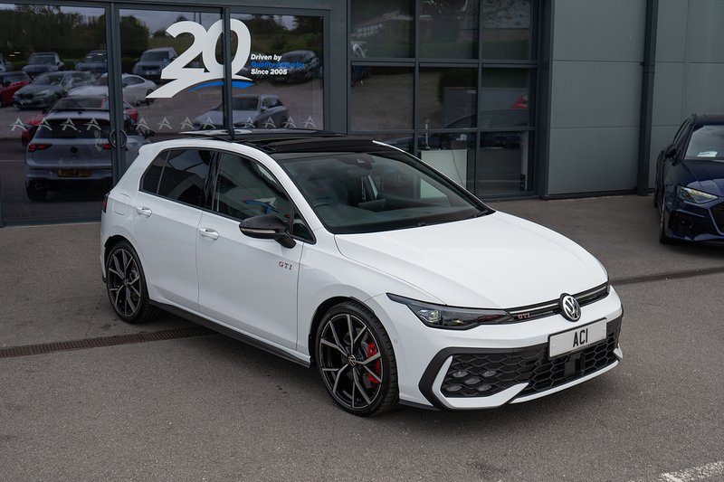 Volkswagen Golf TSI GTI - U5447