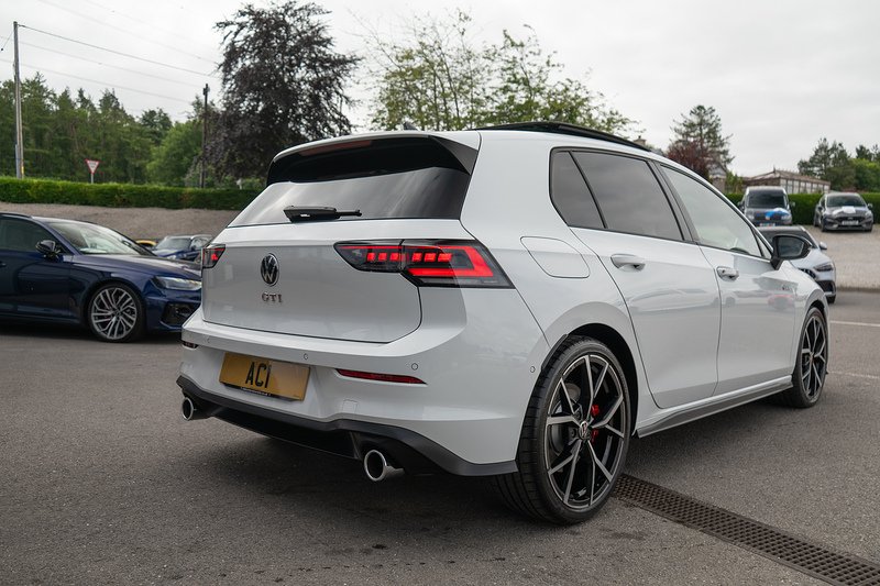 Volkswagen Golf TSI GTI - U5447
