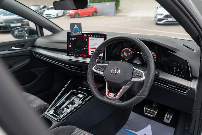 Volkswagen Golf TSI GTI - U5447