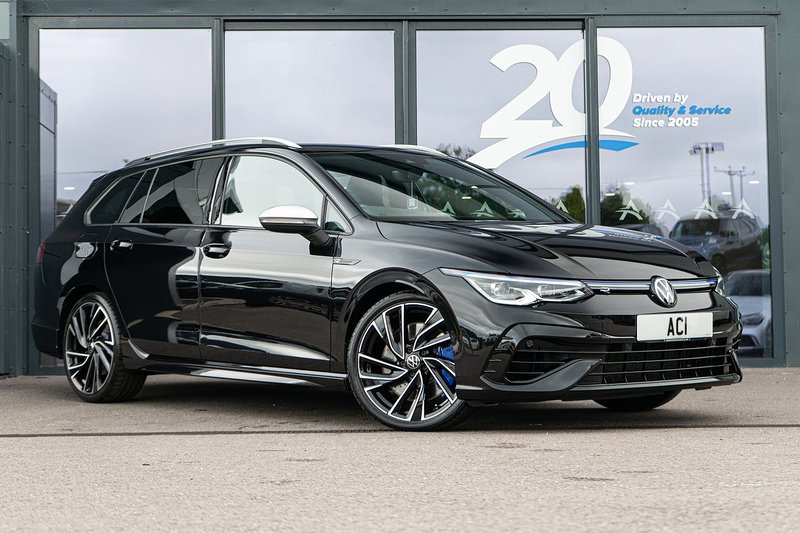 Volkswagen Golf TSI R - U5454