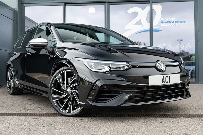 Volkswagen Golf TSI R - U5454