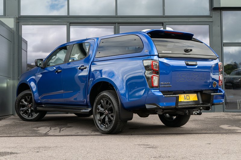 Isuzu D-Max TD V-Cross - U5465