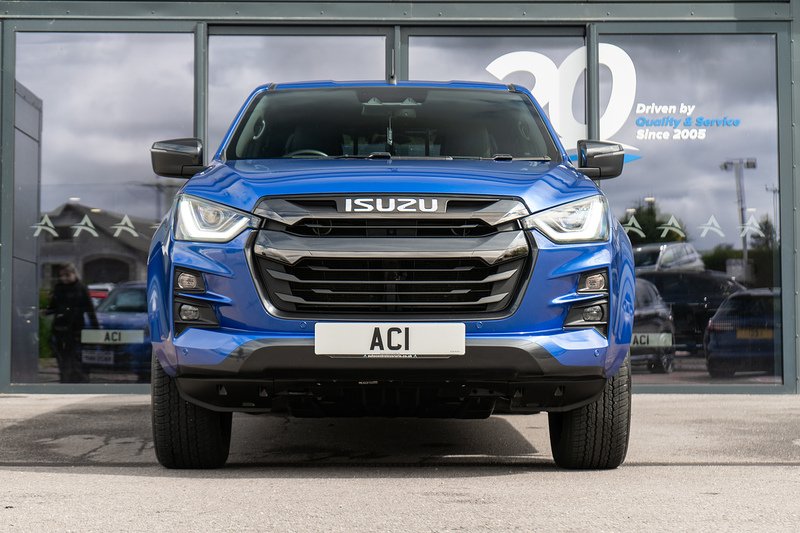 Isuzu D-Max TD V-Cross - U5465