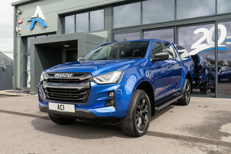 Isuzu D-Max TD V-Cross - U5465