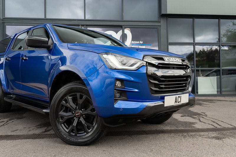 Isuzu D-Max TD V-Cross - U5465