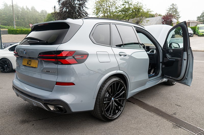 BMW X5 30d MHT M Sport - U5466