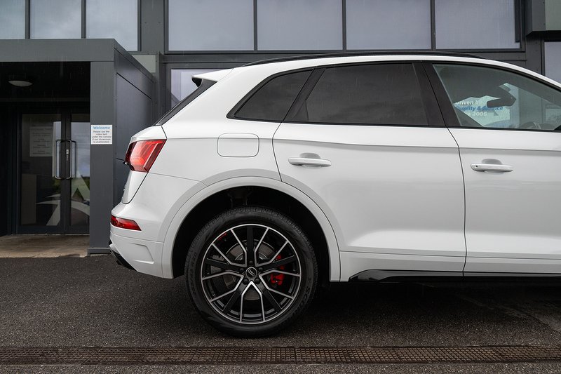 Audi Q5 TDI Edition 1 - U5468