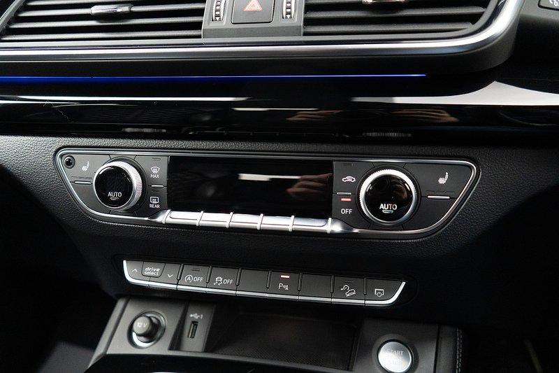 Audi Q5 TDI Edition 1 - U5468