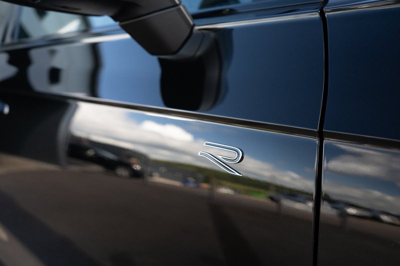 Volkswagen Touareg TDI V6 Black Edition - U5471