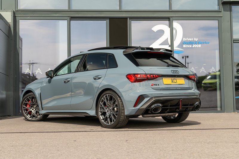 Audi RS3 TFSI Carbon Vorsprung - U5472