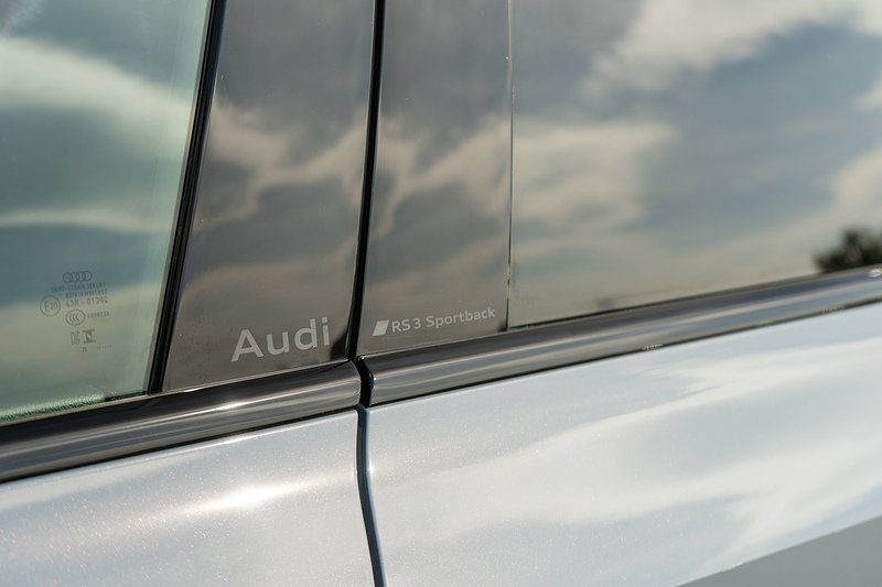 Audi RS3 TFSI Carbon Vorsprung - U5472
