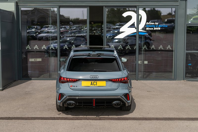 Audi RS3 TFSI Carbon Vorsprung - U5472