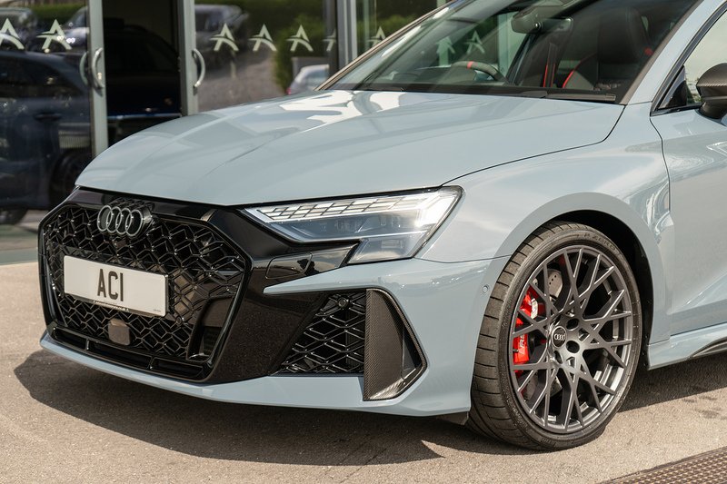 Audi RS3 TFSI Carbon Vorsprung - U5472