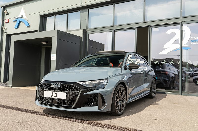 Audi RS3 TFSI Carbon Vorsprung - U5472