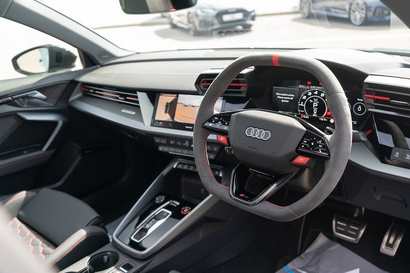 Audi RS3 TFSI Carbon Vorsprung - U5472