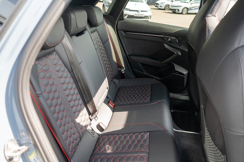 Audi RS3 TFSI Carbon Vorsprung - U5472
