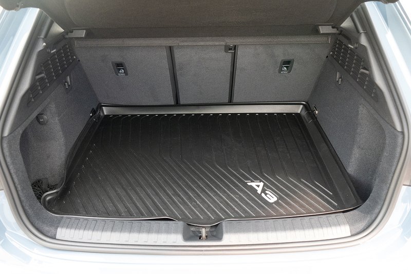 Audi RS3 TFSI Carbon Vorsprung - U5472
