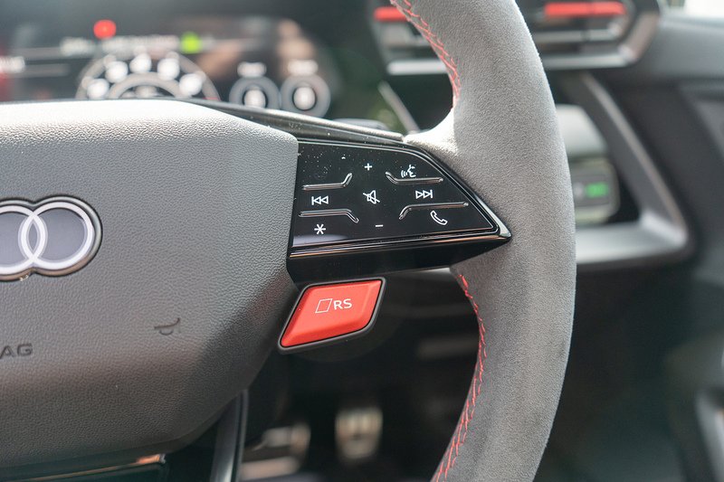 Audi RS3 TFSI Carbon Vorsprung - U5472