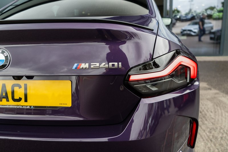 BMW 2 Series M240i - U5475