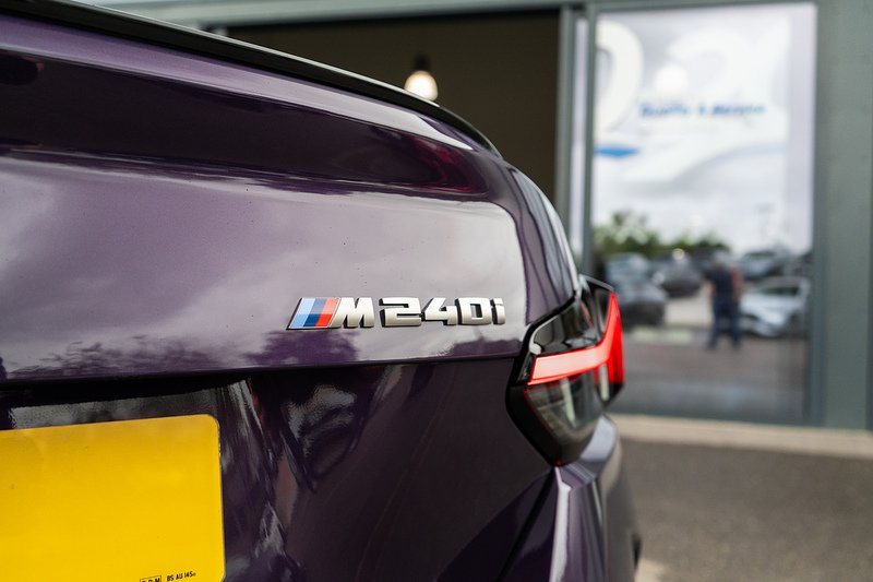 BMW 2 Series M240i - U5475