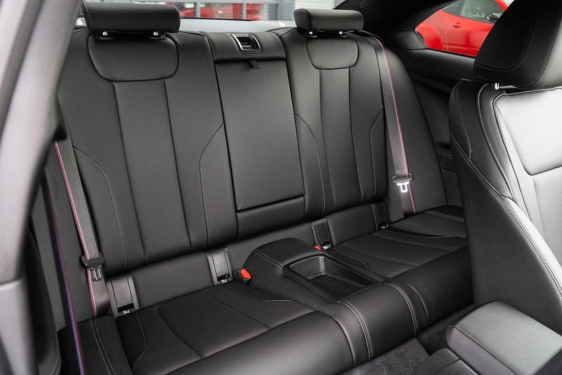BMW 2 Series M240i - U5475