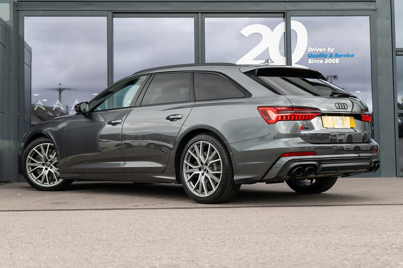 Audi S6 Avant TDI V6 Black Edition - U5476