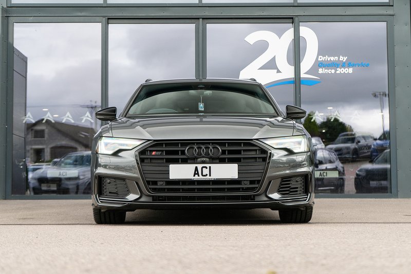 Audi S6 Avant TDI V6 Black Edition - U5476