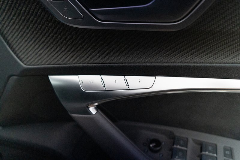 Audi S6 Avant TDI V6 Black Edition - U5476