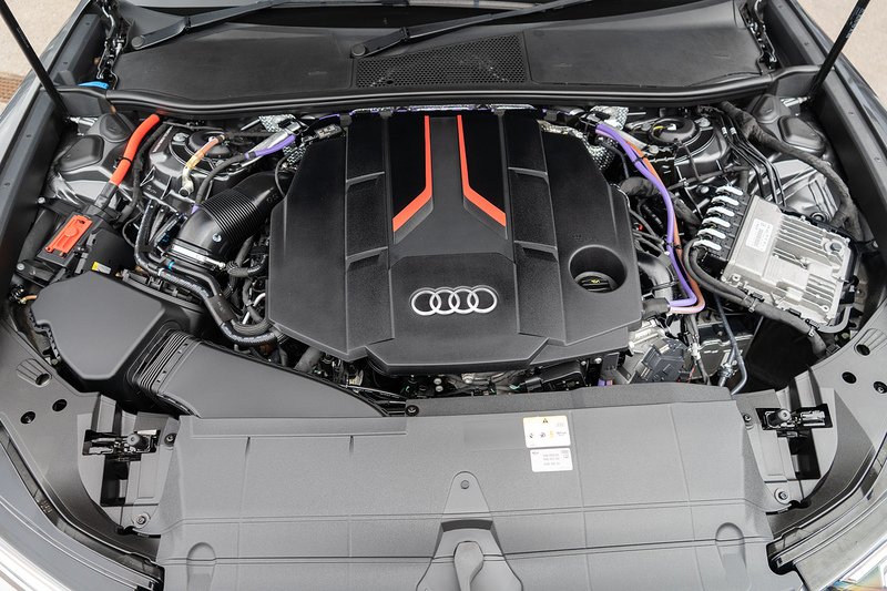 Audi S6 Avant TDI V6 Black Edition - U5476