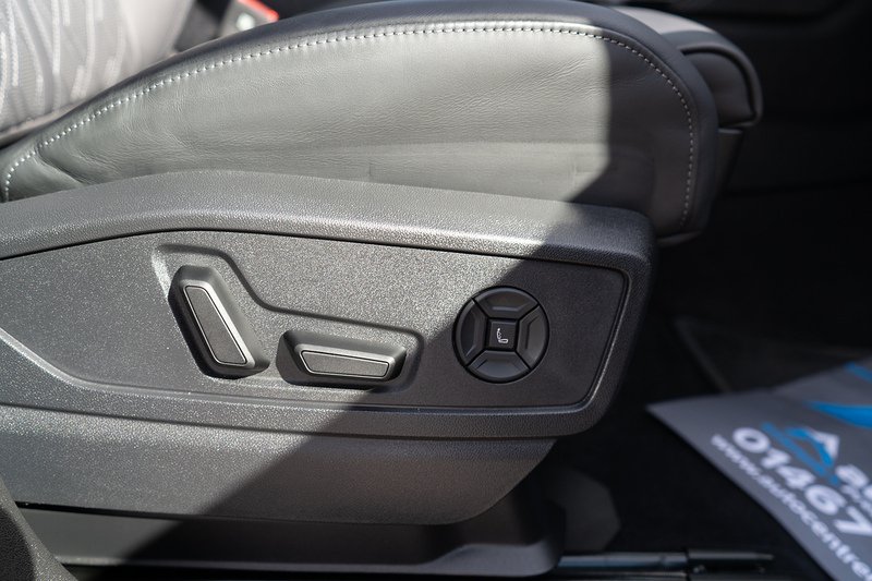 Audi SQ5 TFSI S Edition 1 - U5477
