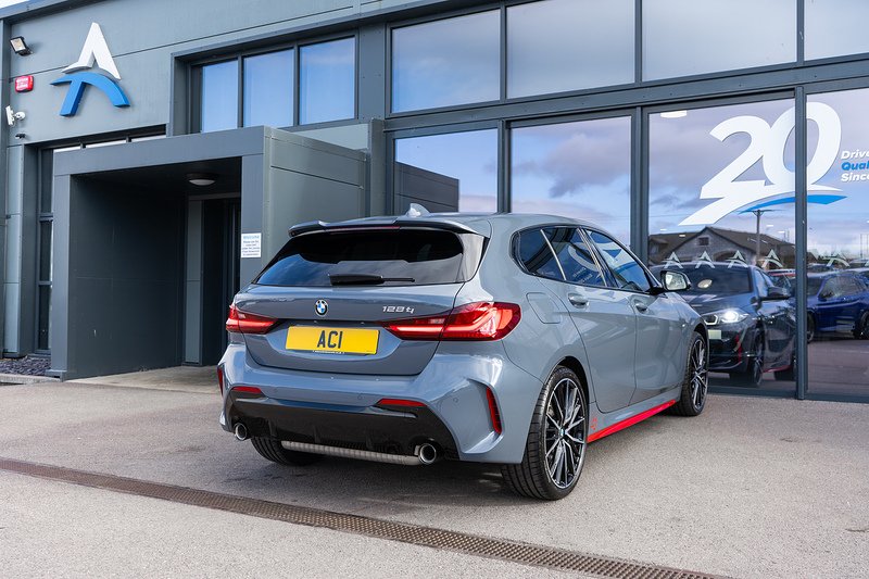 BMW 1 Series 128ti - U5496
