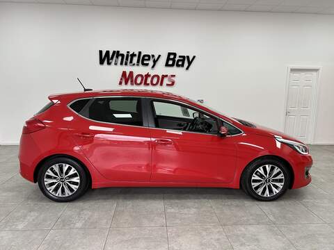 Kia Ceed CRDi 3 - U13526779